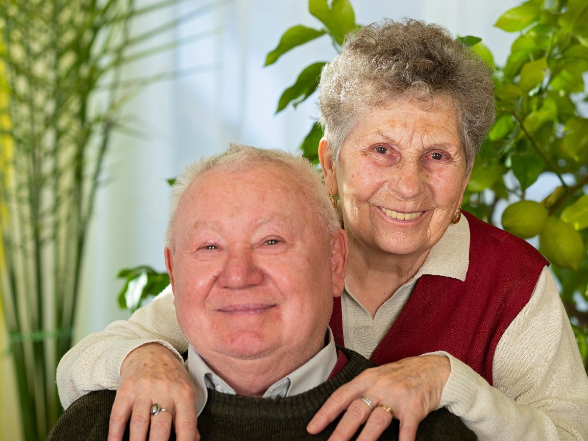 free diapers for elderly