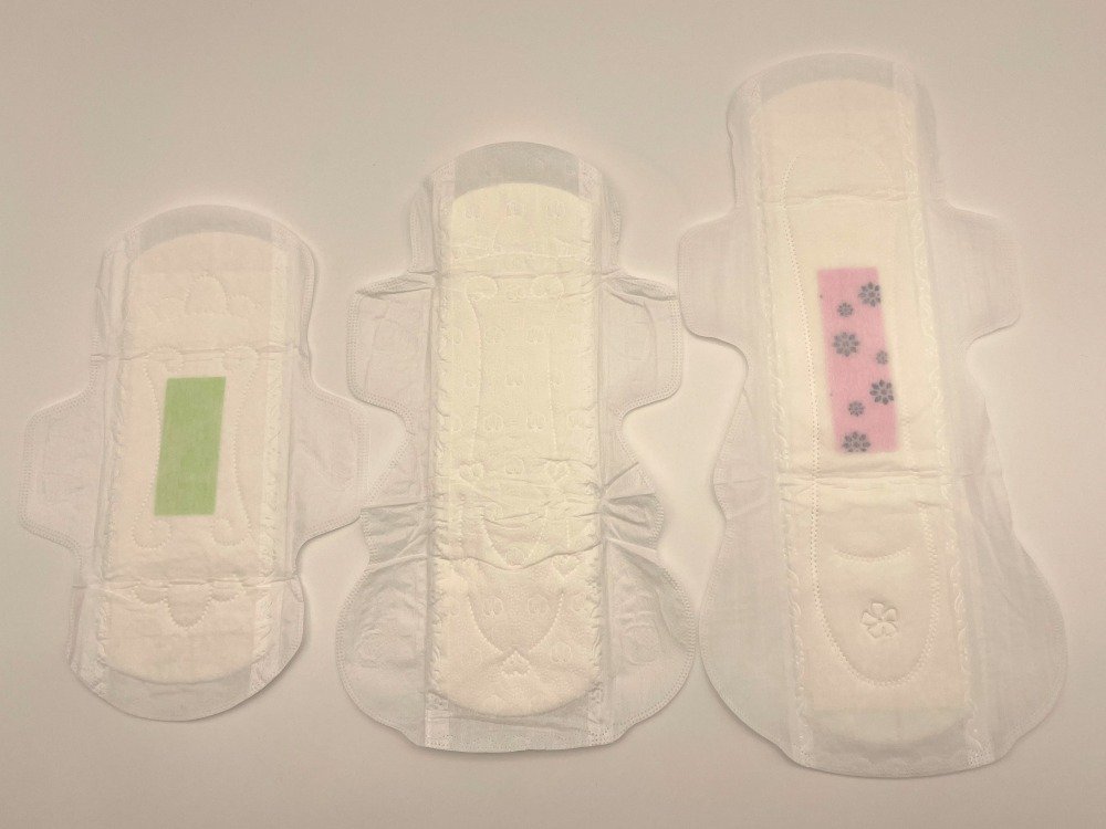 Overnight Maxi Pads With Wings